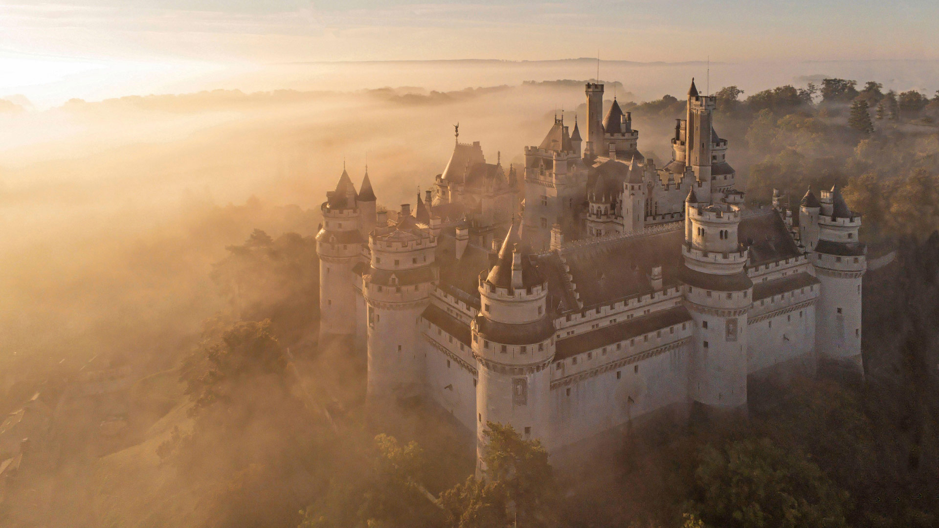 Bing Hd Wallpaper The Old Castle At Sunrise Bing Wallpaper Gallery