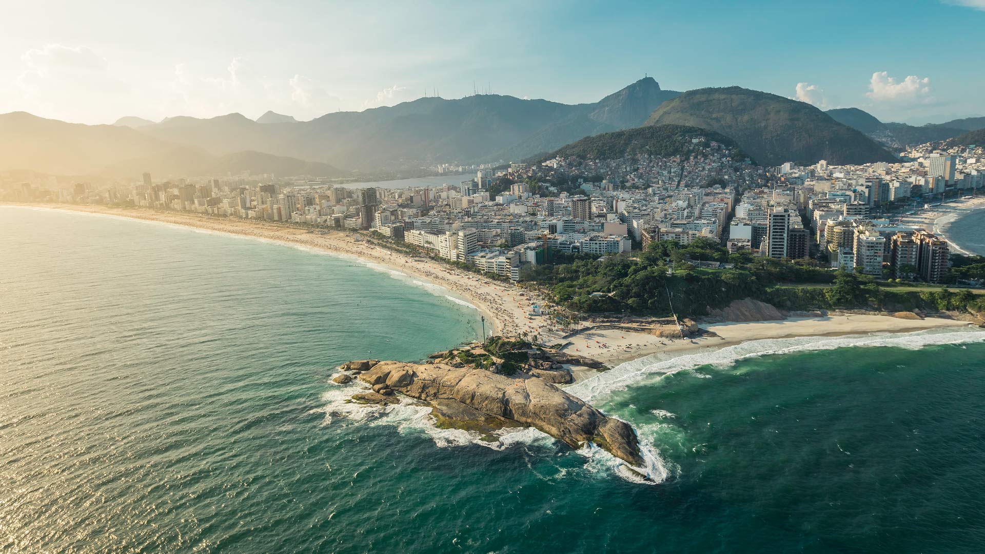 Surf, história e pôr do sol
