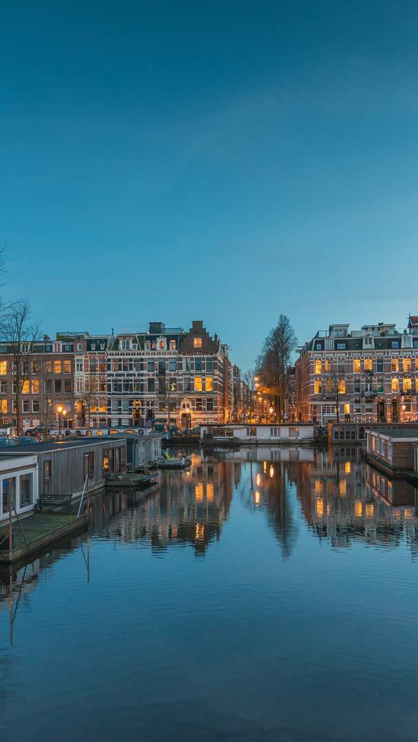 Wallpaper reflection, night, the city, home, Amsterdam, Netherlands for  mobile and desktop, section город, resolution 2048x1254 - download