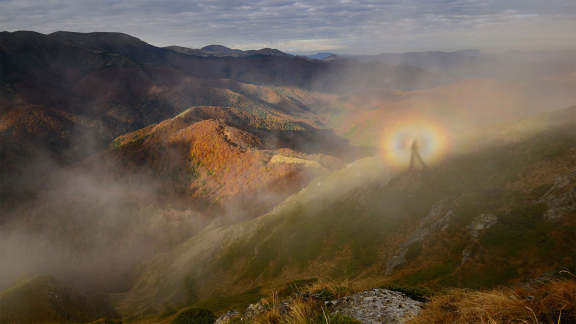 Un fantasma su una montagna