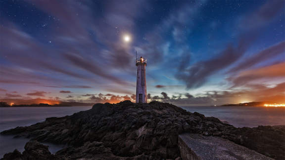 Lumière dans la nuit