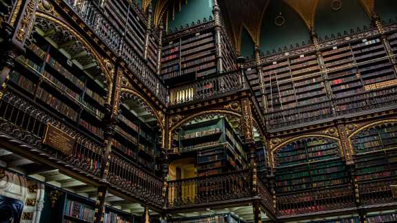 Entre no mundo dos livros