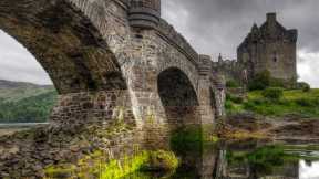 A water loch-ed castle
