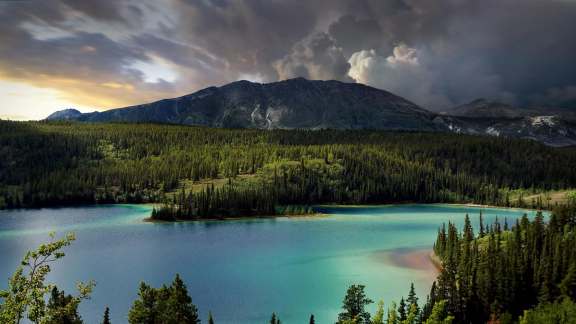 Emerald Lake, Yukon, Canada