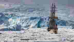 Commemorating peace in Antarctica