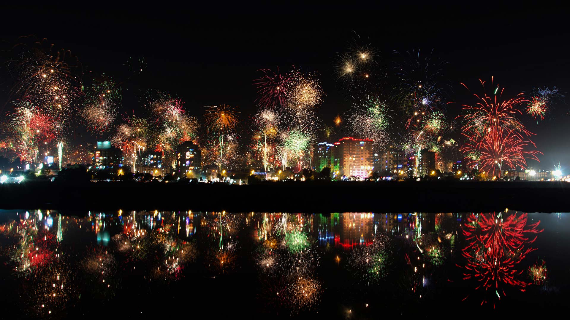 Bing HD Wallpaper Oct 31, 2024: Happy Diwali! - Bing Wallpaper Gallery