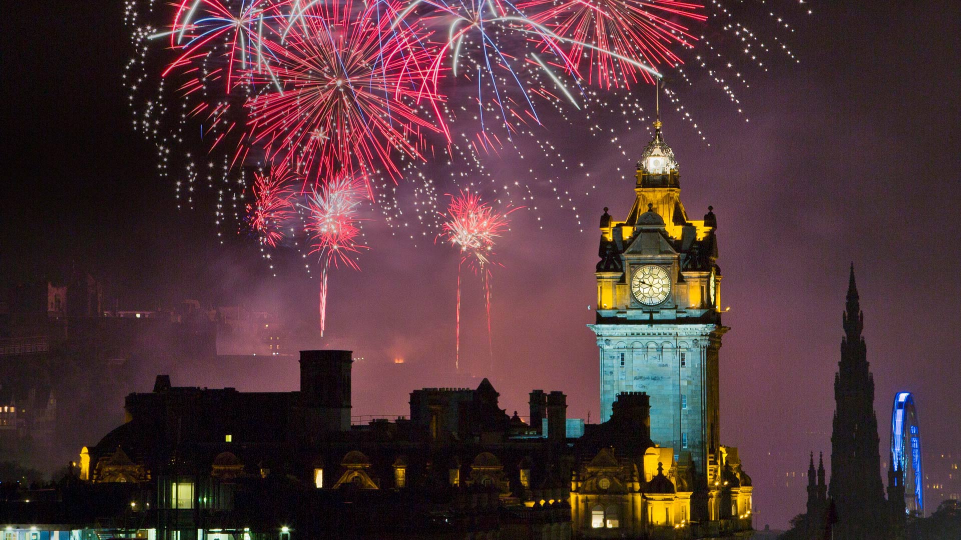 ‘Fringe’ takes center stage as Edinburgh celebrates the arts