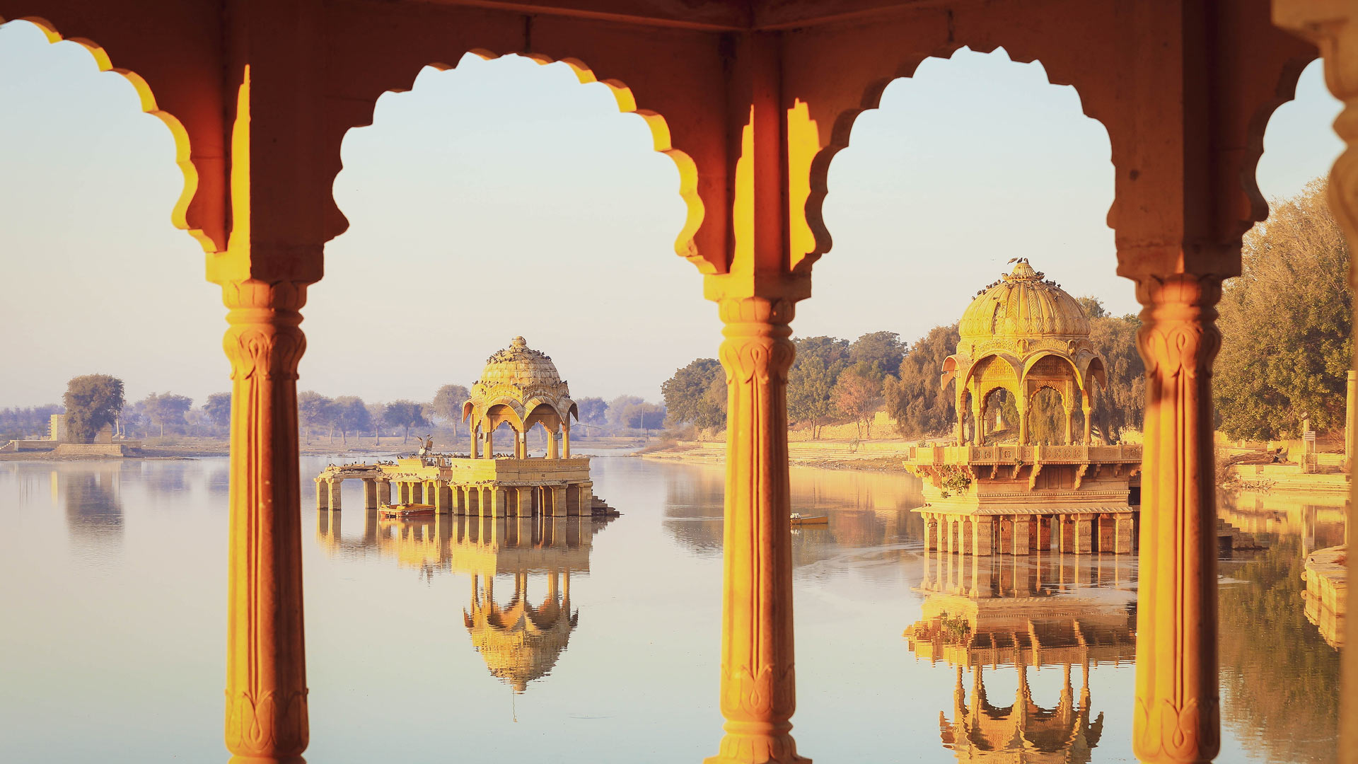 Gadisar Lake, Jaisalmer, Rajasthan