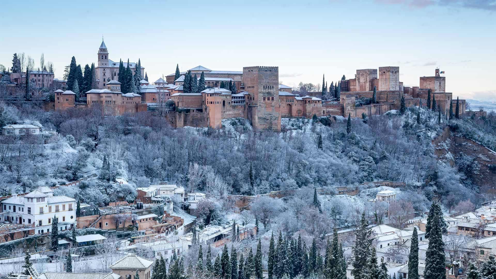 La Alhambra durante el invierno en Granada
