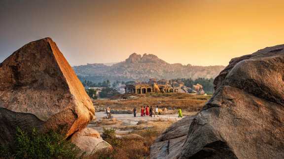 Colline Hemakuta, Hampi