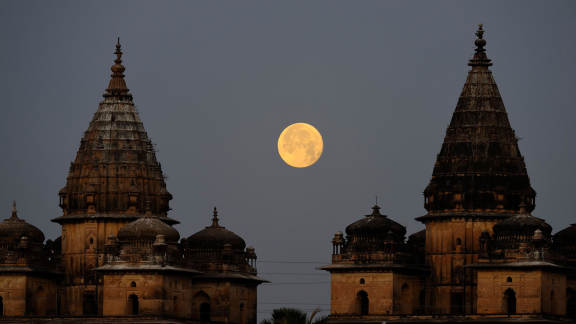 Cenotaphs, Orchha, Madhya Pradesh