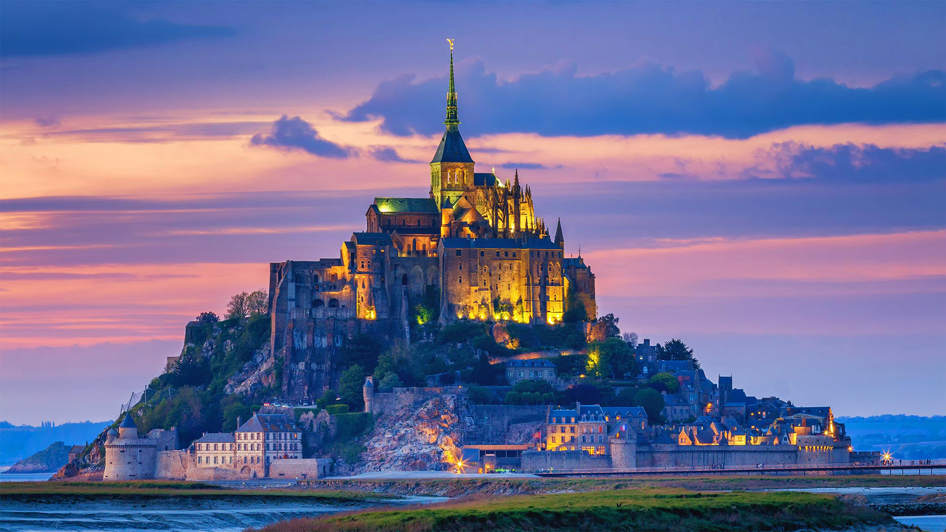 Bing image: Mont-Saint-Michel - Bing Wallpaper Gallery
