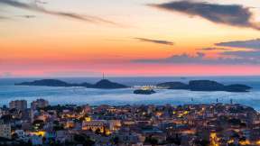 Marseille empfängt die olympische Fackel