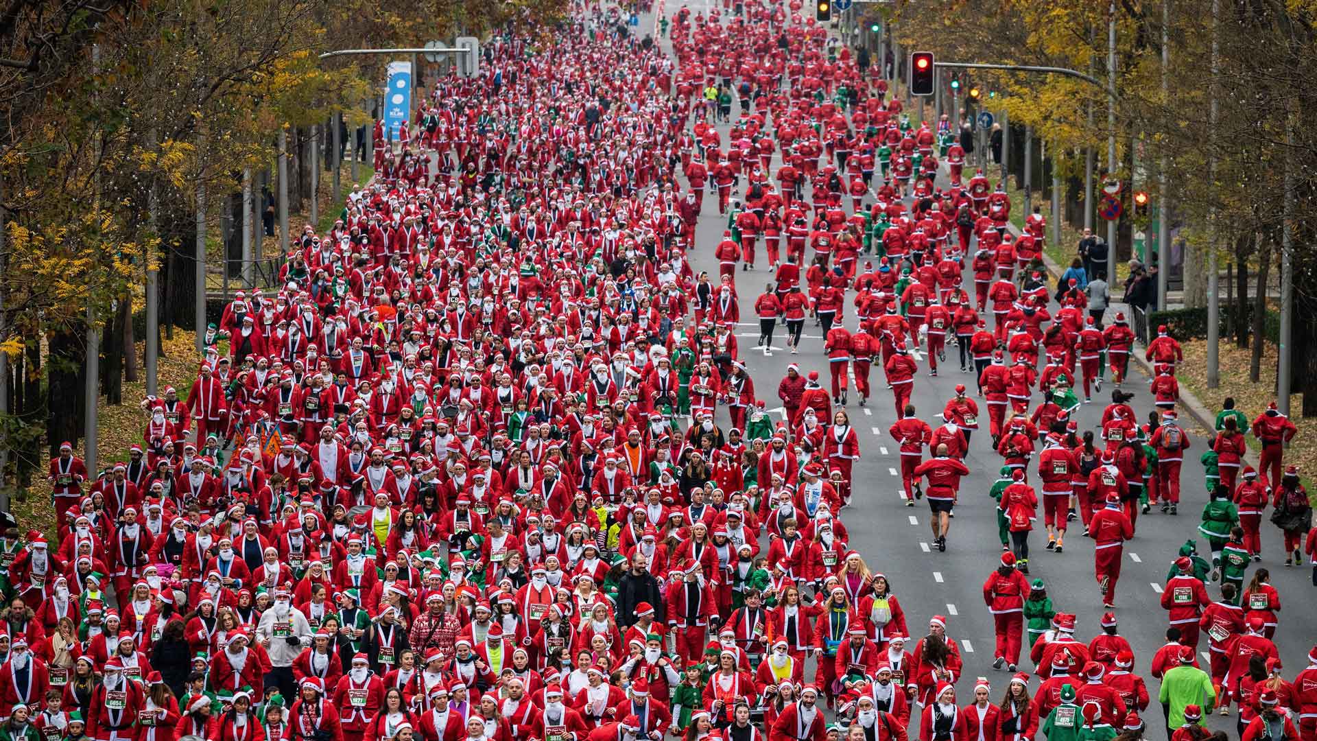 XII Carrera Solidaria de Papá Noel en Madrid, España