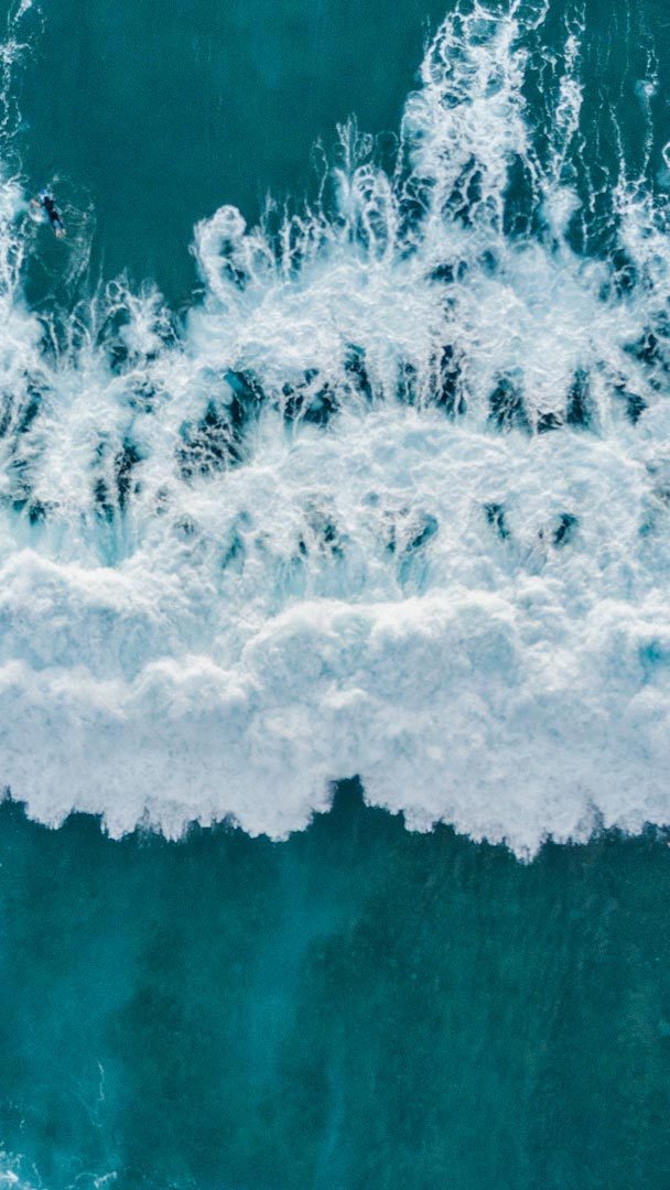 surfing waves iphone wallpaper