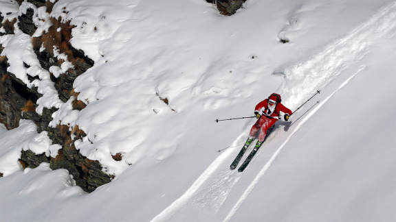 Santa slalom