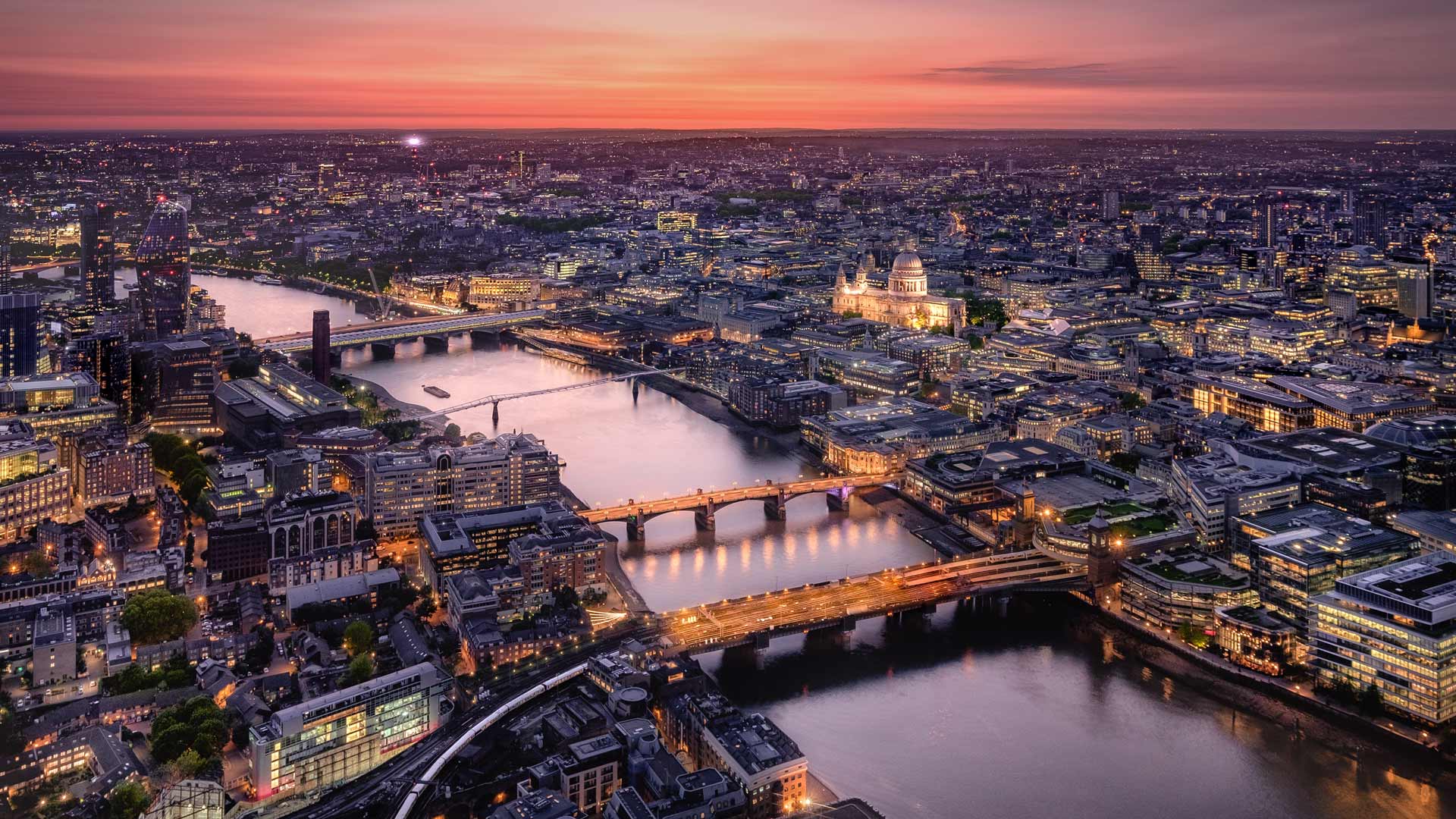 Bing image: River Thames, London, England - Bing Wallpaper Gallery