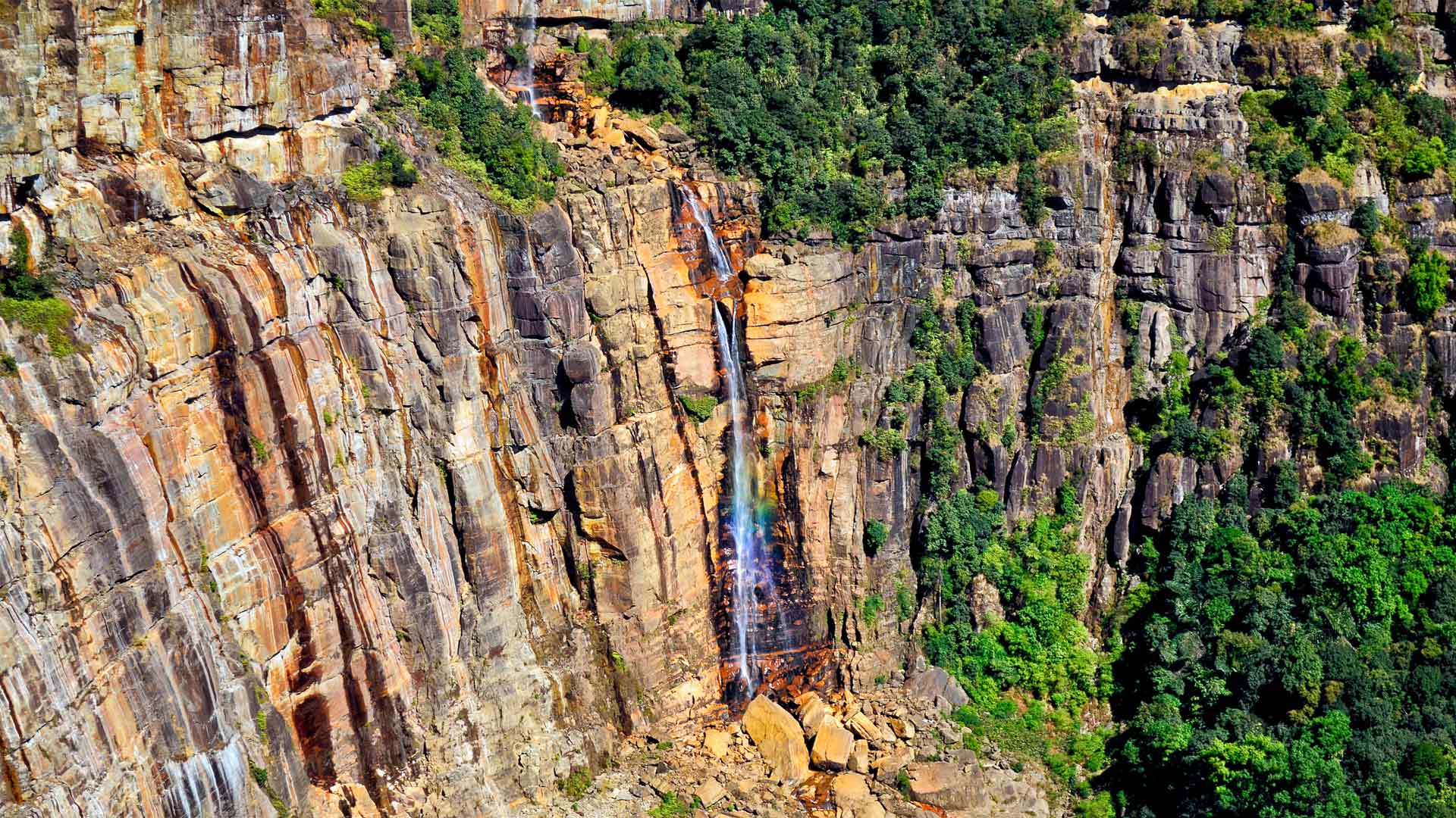Beautiful falling waters