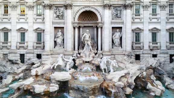 Trevi Fountain, Rome, Italy