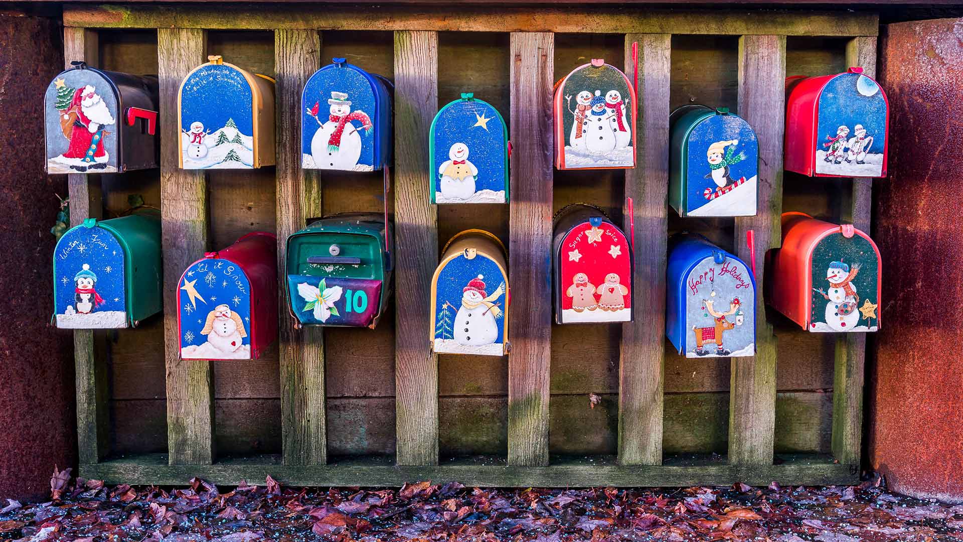 Floating mailboxes