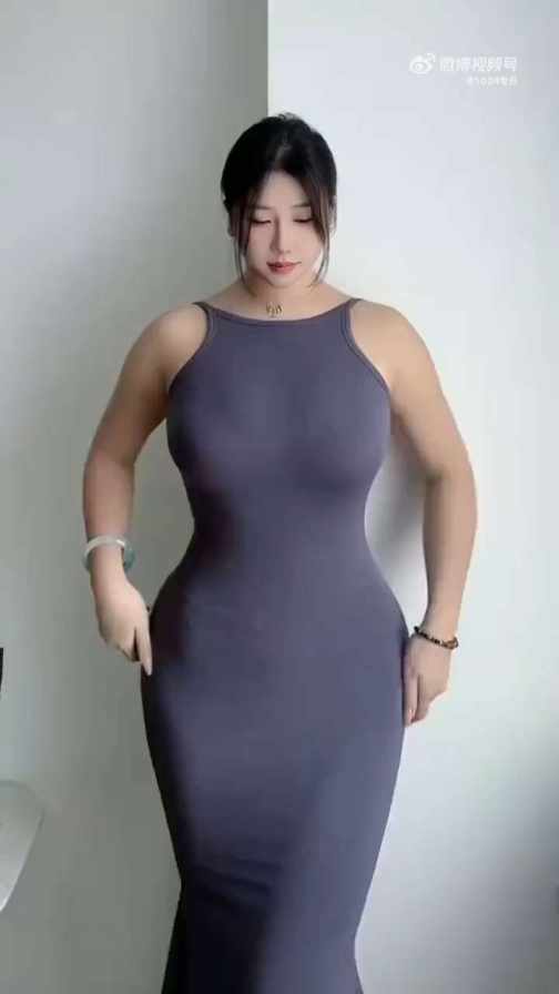 Saika Kawakita’s sweet smile - Beauty GIFs & MP4 Videos - GIFPoster
