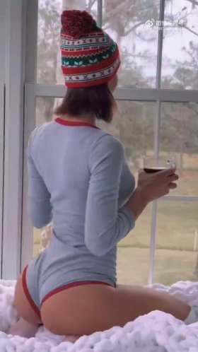 Rachael Cook wears a Santa hat and a sexy busty outfit short MP4 video