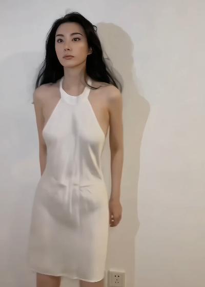 Beautiful and sexy Chinese girl