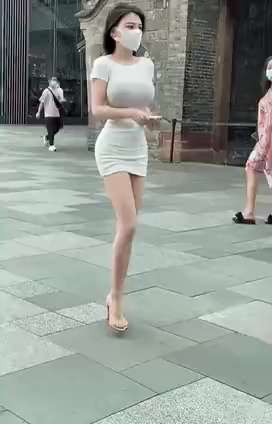 sheath dress Big breasted woman short MP4 video