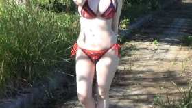 Bikini girl in the sun short MP4 video