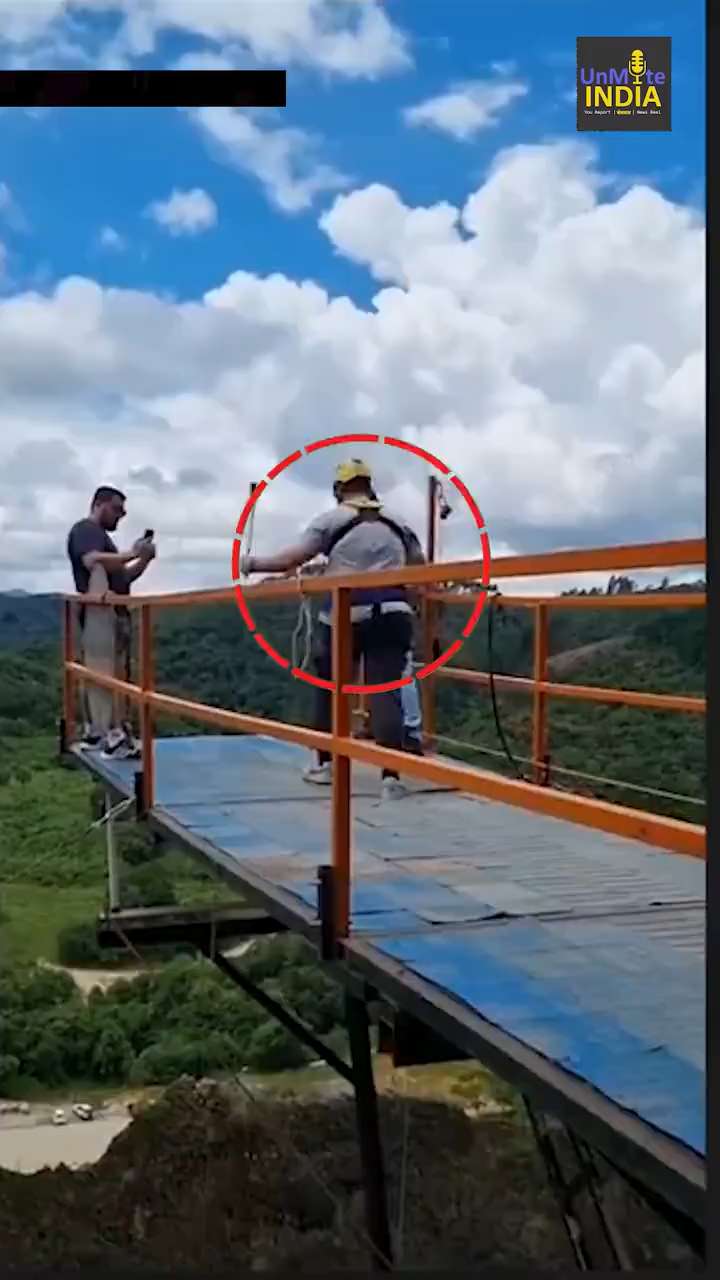 Man drops 70 feet while bungee jumping to celebrate his divorce short MP4 video