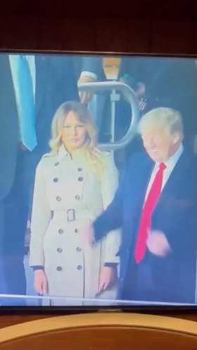 Trump's wife's expression is very real short MP4 video