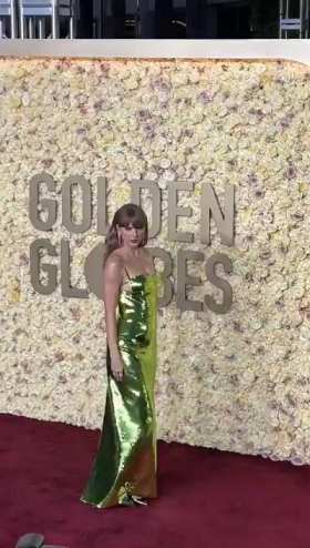 Taylor Swift wears green sequined dress at 2024 Golden Globe Awards short MP4 video