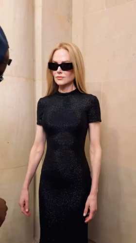 Nicole Kidman and daughter Sunday Rose attend Paris Fashion Week short MP4 video