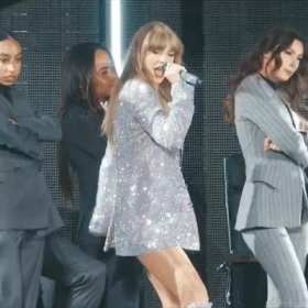 Taylor Swift twerks on stage short MP4 video