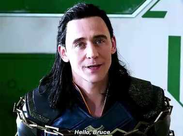 Hello Bruce. Thor: Ragnarok, 2017. ​​​​ short MP4 video