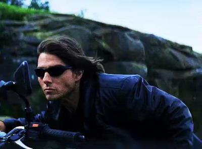 Tom Cruise in the 2000 film Mission: Impossible 2