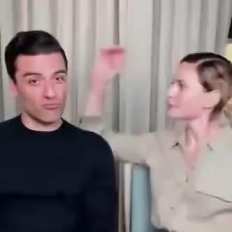 Rebecca Ferguson touches Oscar Isaac's ear short MP4 video