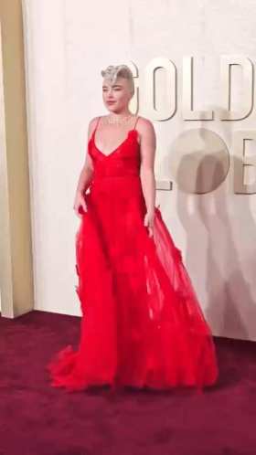 Florence Pugh in red evening gown short MP4 video
