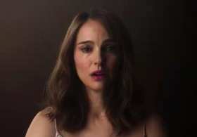 Natalie Portman in tears in 'May December' short MP4 video