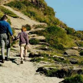 Walking on the beach. short MP4 video