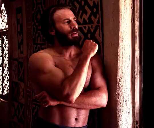 Chris Evans in the 2019 movie "Red Sea Diving Club"​​​​ short MP4 video
