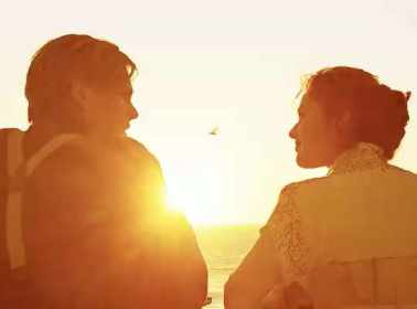 Romantic moments in the film short MP4 video