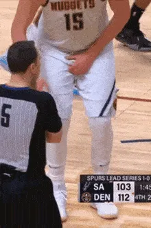 Nikola Jokic WHTA ARE U DOING