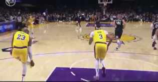 LeBron James dunks after wearing shoes short MP4 video