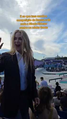 Nicole Kidman and husband Keith Urban watched the Paris Olympics women's street skateboarding final. short MP4 video