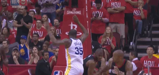 chris paul hit kevin durant's hip