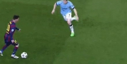 Messi beat an opponent GIF