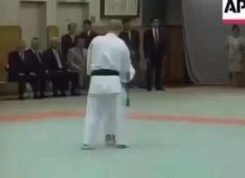 Putin was thrown by a 10 year old Japanese girl in a judo match short MP4 video