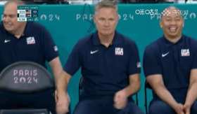 Steve Kerr and Tyronn Lue chat and laugh short MP4 video