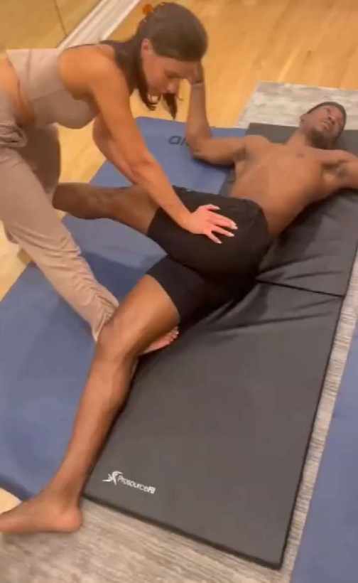 Jimmy Butler asked a female therapist to give him a massage short MP4 video